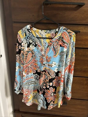 Blusa para mujer Spense manga larga multicolor floral, mediana Foto 1 de 4