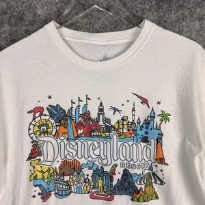 Camisa Disneyland Resort Para Hombres 2XL Blanca Parque Atracciones Línea de Tiempo Gráfico Camiseta - Imagen 1 de 14