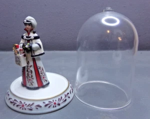 Avon 1999 President's Club Mrs Albee 3" Miniature Award Figure - Picture 1 of 8