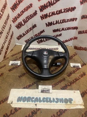 Volante Toyota Celica 00-05 color negro OEM Foto 1 de 4