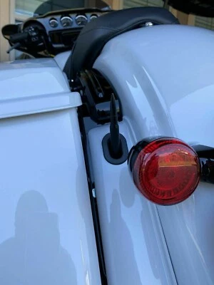 Mástil de antena de aluminio negro AM/FM/XM/CB de 4,25 pulgadas para Harley-Davidson nuevo Foto 1 de 4