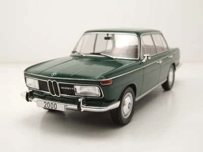 BMW 2000 Tipo 121 1966 Verde Scuro Modellino 1:18 MCG - Immagine 1 di 4