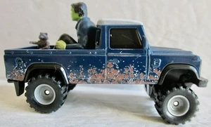 HOT WHEELS LAND ROVER DEFENDER 110 PICKUP FROM THE 2020 SDCC MARVEL AVENGERS SET - Picture 1 of 4