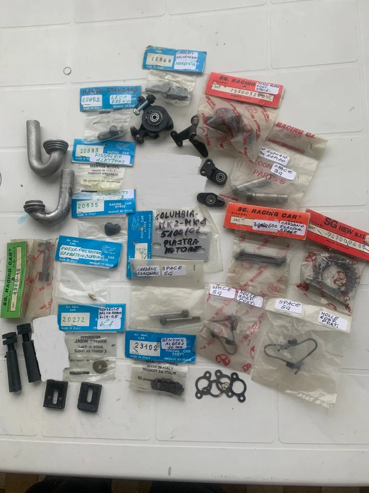 SG RACING CAR-MANTUA MODEL-LOTTO RICAMBI_NUOVI E USATI-1/8 - Immagine 1 di 1