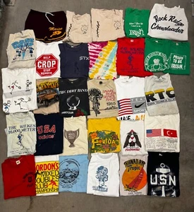 Lote de 30 camisetas de colección años 60 70 80 paquete Russell Hanes ropa deportiva puntada única EE. UU. - Imagen 1 de 7