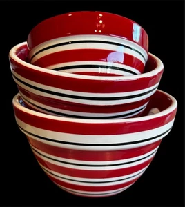 Terramoto Ceramic Nesting Set of 3 Bowls Red White Black Stripes Christmas - Picture 1 of 6
