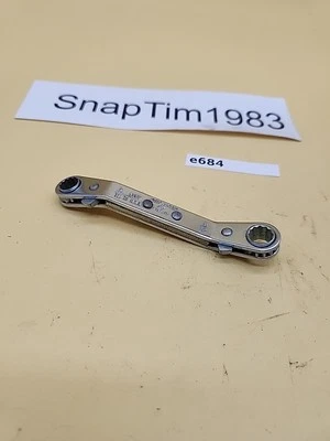 Llave de extremo de caja de trinquete reversible Armstrong 5/16 x 11/32" 12PT  Foto 1 de 4