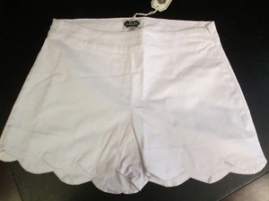 Pantalones cortos vieiras blancas de Mud Pie, talla mediana (8-10), nuevos con etiquetas - Imagen 1 de 3