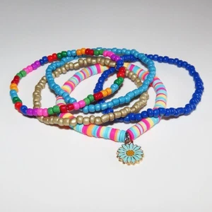 5 PC Light Blue and Assorted Seed Bead and Clay Bead Bracelet Set - Bild 1 von 4