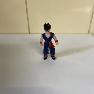 Vintage Dragonball Z Miniatur Dragon Ball Z 2 Inch Figur - GOHAN - Bild 1 von 3