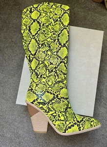 Stivali donna ecopelle pelle di serpente verde 7 1/2 strani Barbie cosplay usati in ottime condizioni con scatola - Foto 1 di 2