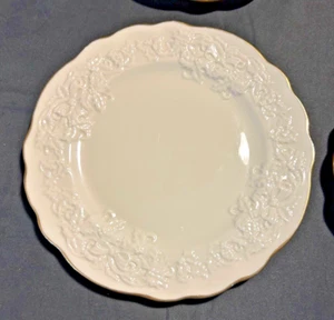 Lenox Holiday Hostess Mittagessen Teller (x6) EUC 9,25" *zwei Sets von sechs verfügbar* - Bild 1 von 5