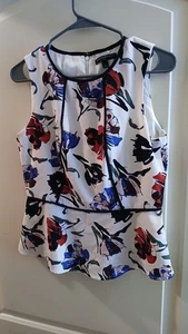 Banana Republic top, size 6, White w Floral, Contrast Trim , sleeveless - Picture 1 of 5