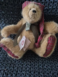 Boyds Bears Nickelby Woodsley, QVC Exclusive, #93650V, “Out of The Woods Series” - Picture 1 of 3