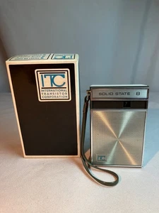 VINTAGE ITC POCKET TRANSISTOR AM  RADIO SOLID STATE 8 MODE P410 WITH BOX - Picture 1 of 14