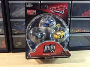 Neu 2017 Disney Pixar Cars Mini-Racers Metallic Lightning, Cruz, Jackson Storm - Bild 1 von 3