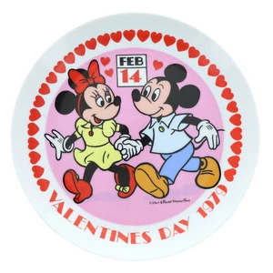 1979 Schmid Walt Disney Mickey & Minnie Valentine's Day Collector Plate, 1st Ed. - Picture 1 of 3