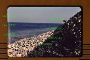Dia 1964 Rügen Blick auf Strand Meer Strandkörbe Sommer Urlaub - Picture 1 of 1