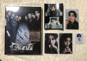 Stray Kids Han GIANT Japan Album CD First Press Limited Edition A complete - Picture 1 of 5