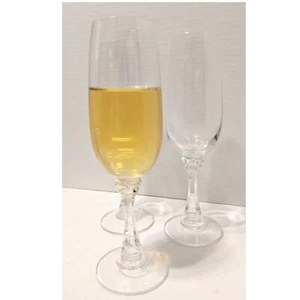 Crystal Champagne Toasting Glasses 3 Flutes Beautiful Prism Stems Mint Condition - Foto 1 di 8