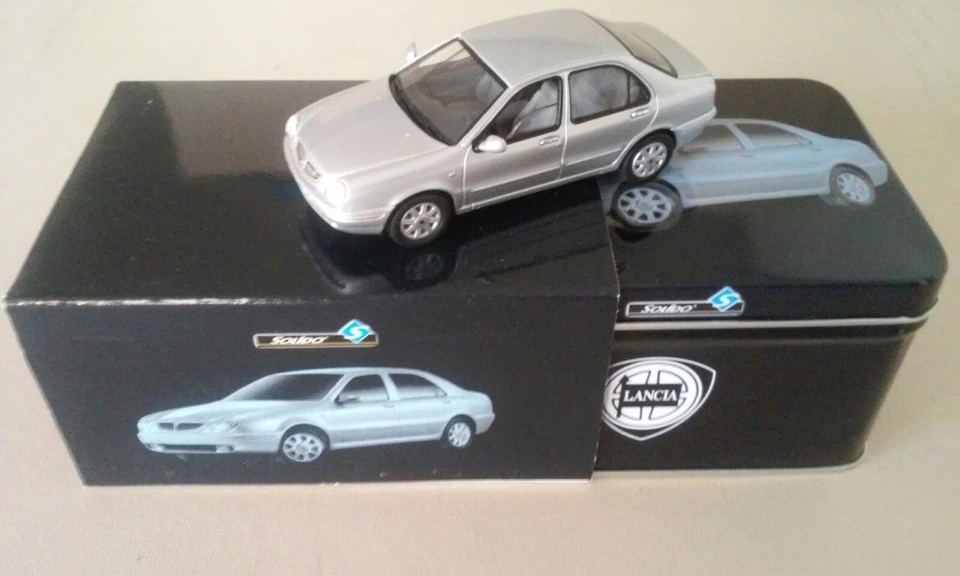 LANCIA LYBRA BERLINA 1999 SOLIDO 1/43 (SERIE ESCLUSIVA) - Immagine 1 di 2