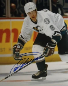 TEEMU SELANNE ANATRE ANAHEIM AUTOGRAFATE 8X10 VIENE FORNITO CON CERTIFICATO DI AUTENTICITÀ - Foto 1 di 1