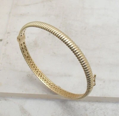 Medium Size Tubogas Style Ribbed Hinged Bangle Bracelet Real 14K Yellow Gold - Image 1 of 4