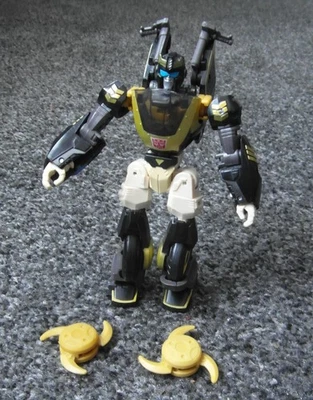 TRANSFORMERS Legacy Animated Universe PROWL complete - Hasbro 2023 - in VG cond - Image 1 of 4