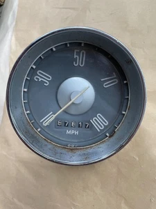 VW Type 3 Speedometer, 3.68 date  Volkswagen VDO. Speedo. Tested.  311 957 023A - Picture 1 of 7