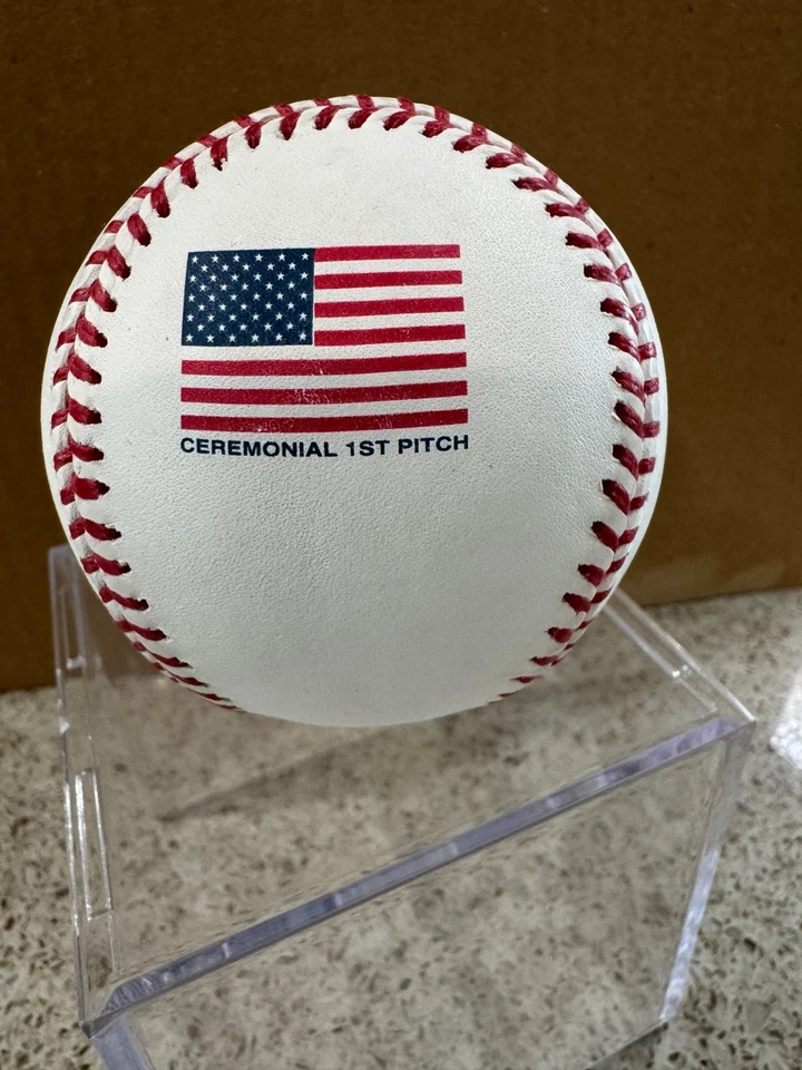 Rawlings Official 2001 World Series Baseball 1st Pitch Flag Logo - Image 1 of 4