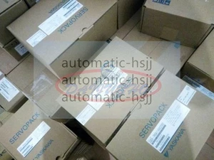 ONE Yaskawa Servo Motor SGMP-01AWYR12 NEW - Picture 1 of 1