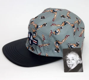 NUEVO CON ETIQUETAS Manhattan Project Pinup Marinero Niña Verde y Azul Gorra de Béisbol Sombrero OSFM - Imagen 1 de 4