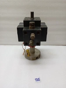 Attuatore Rotativo Idraulico Parker HTR1-8-090-XX19K-A118 3000PSI - Picture 1 of 17