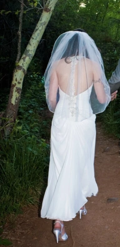 used wedding dresses size 4 - Image 1 of 4