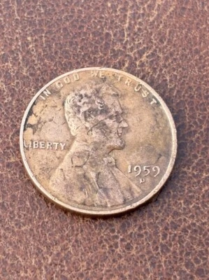 1959 D Lincoln penny error “L” On Liberty on Rim - Rare US Coin Errors - Image 1 of 4