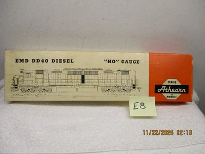 Vintage Athearn HO 4240 DD-40 Undecorated              E8 - Image 1 of 4