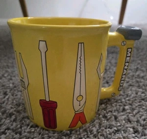 NEU Menards Gelb Werkzeug Kaffeebecher  - Bild 1 von 6