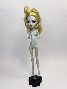 Monster High Roller Maze Lagoona Blue Doll W/O Arms & Leg Fins - Picture 1 of 10