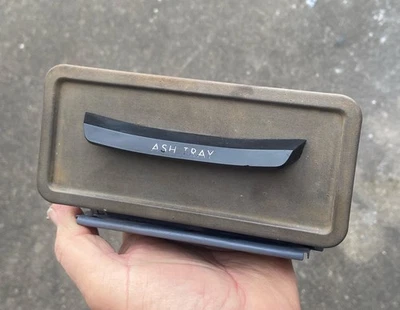 Cenicero Chevrolet 1964 1966 camioneta pickup C10 C20 C30 K10 K20 Chevy 1965 Foto 1 de 4