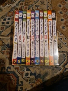 Diary of a Wimpy Kid Box Set Collection (10 Books) (Diary of ... by Kinney, Jeff - Picture 1 of 5