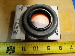 NOS VICTOR PINION SEAL FREE SHIPPING! - Picture 1 of 6