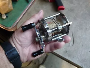 Pflueger Rocket RH Baitcast Fishing Reel #1355 Made in USA - Picture 1 of 8