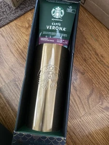 Set regalo Starbucks nuovo con scatola bicchiere in acciaio inox oro 20 oz e caffè e biscotti - Foto 1 di 3