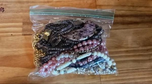 Vintage Modern Mixed Necklace/Bracelet Lot Costume Lot D - Picture 1 of 3