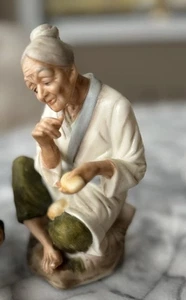 Vintage Asian Elder Woman Figurine Hand Painted Ceramic Porcelain Statue - Picture 1 of 4