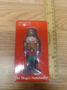 American Greetings Forget Me Not Decorazione Natalizia Lo Schiaccianoci Magico con Scatola - Foto 1 di 4