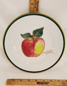Crate & Barrel Monno Porcelain Apple 8.25" Dessert Salad Plates Bangladesh - Picture 1 of 24