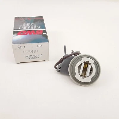 Multi Function Socket Fits Chrysler Intrepid 1995-1997 Plymouth Breeze 1996 - Image 1 of 4