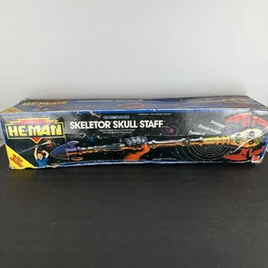 Skeletor Skull Staff New Adventures of He-Man 1989 Mattel contenido sellado - Imagen 1 de 20