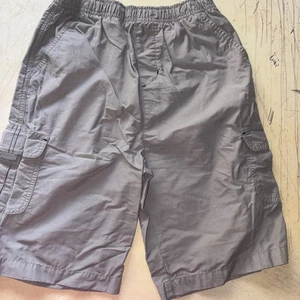 boys size 10/12 Cherokee Shorts Gray EUC - Picture 1 of 4